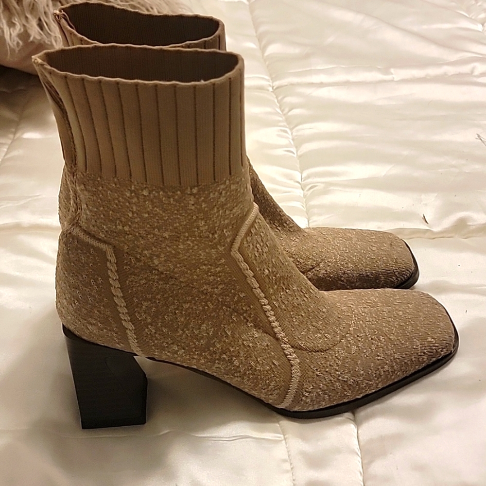 Sock style stretch ankle booties